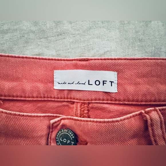 Loft pink Jean shorts. Lightly worn but great condition. Size 2. - Picture 4 of 4